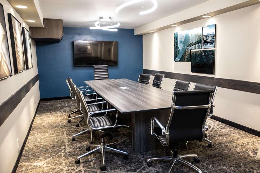 Doubletree By Hilton Roseville Minneapolis Удобства фото