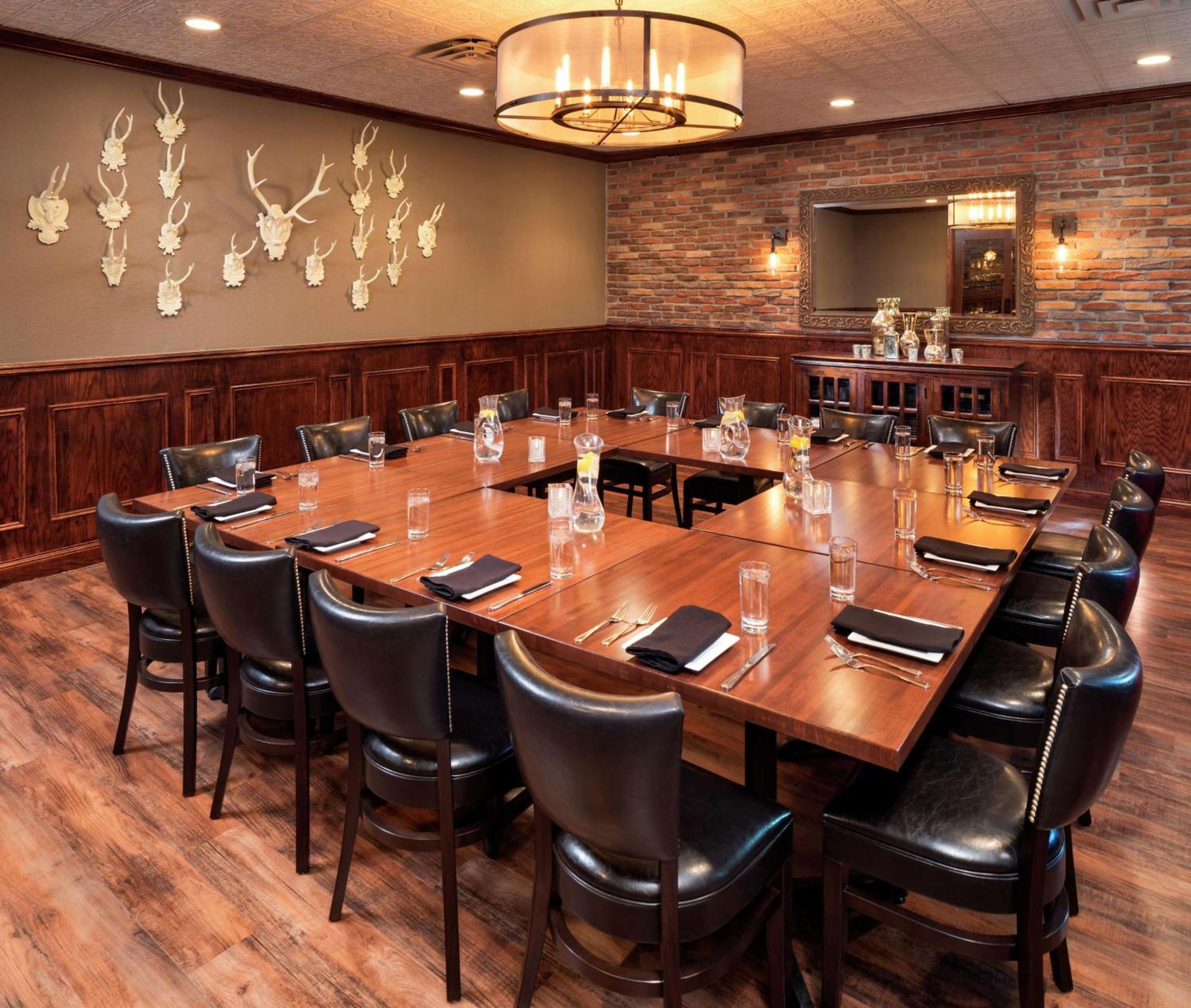 Doubletree By Hilton Roseville Minneapolis Экстерьер фото