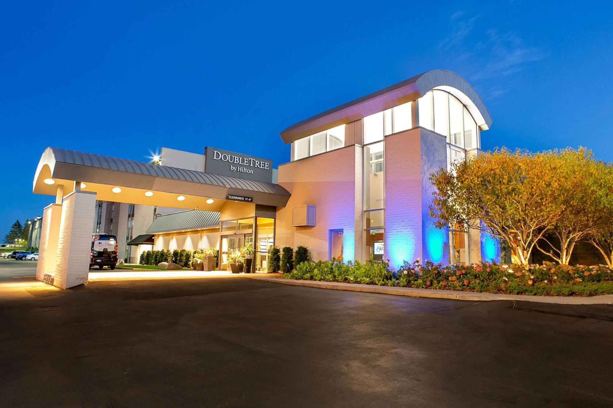 Doubletree By Hilton Roseville Minneapolis Экстерьер фото