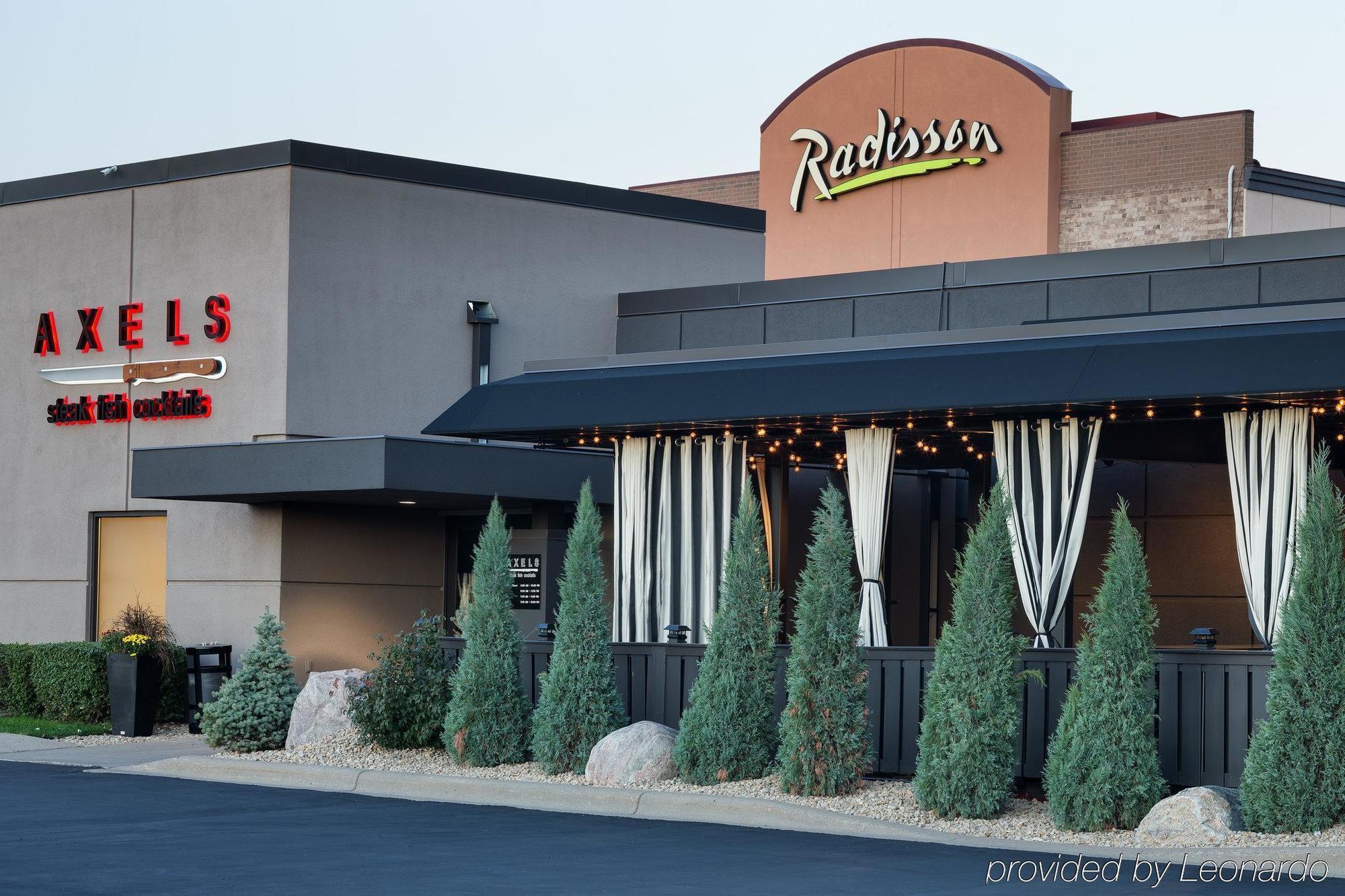 Doubletree By Hilton Roseville Minneapolis Экстерьер фото
